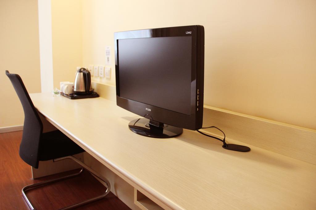 Hanting Express Shenyang Xizhong Street Room photo