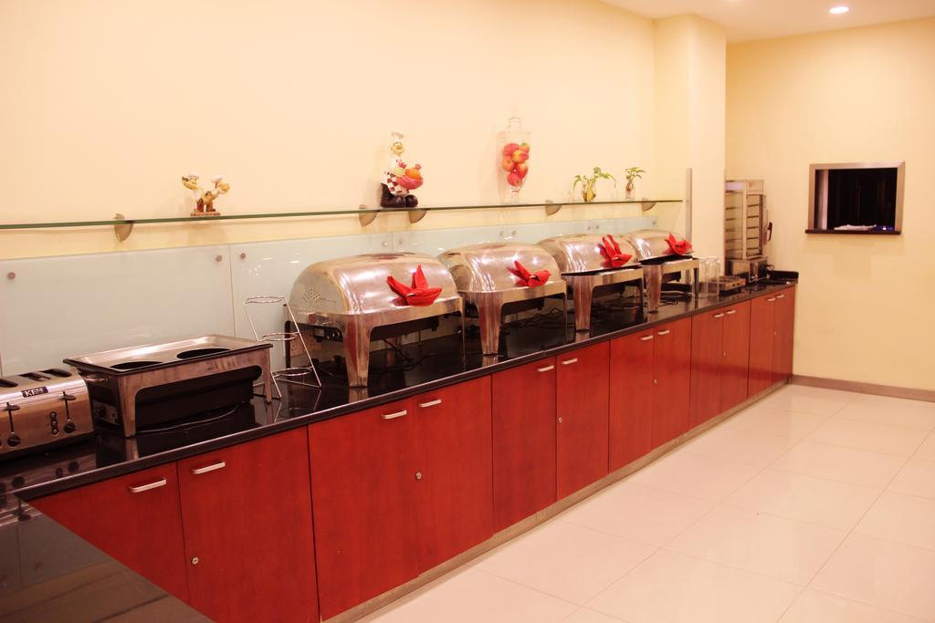 Hanting Express Shenyang Xizhong Street Exterior photo